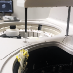 Equipamiento para Extracción y Purificación Automática de Ácidos Nucleicos – InCCA Express