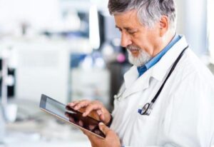 Reflexiones acerca de los principios éticos y legales de mayor trascendencia en la práctica médica y su relación en la calidad y seguridad de los pacientes